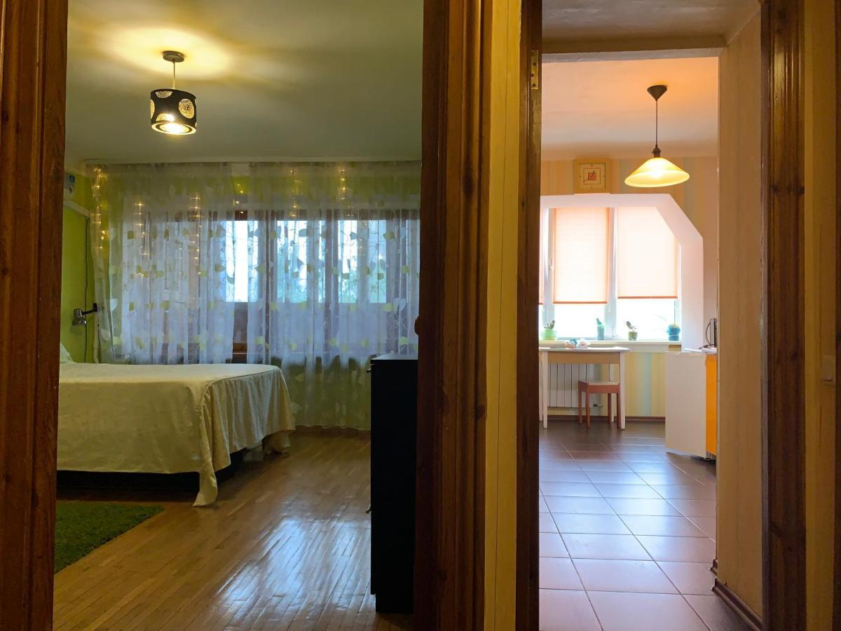 Apartment On Shamo 1 Boulevard 키예프 외부 사진